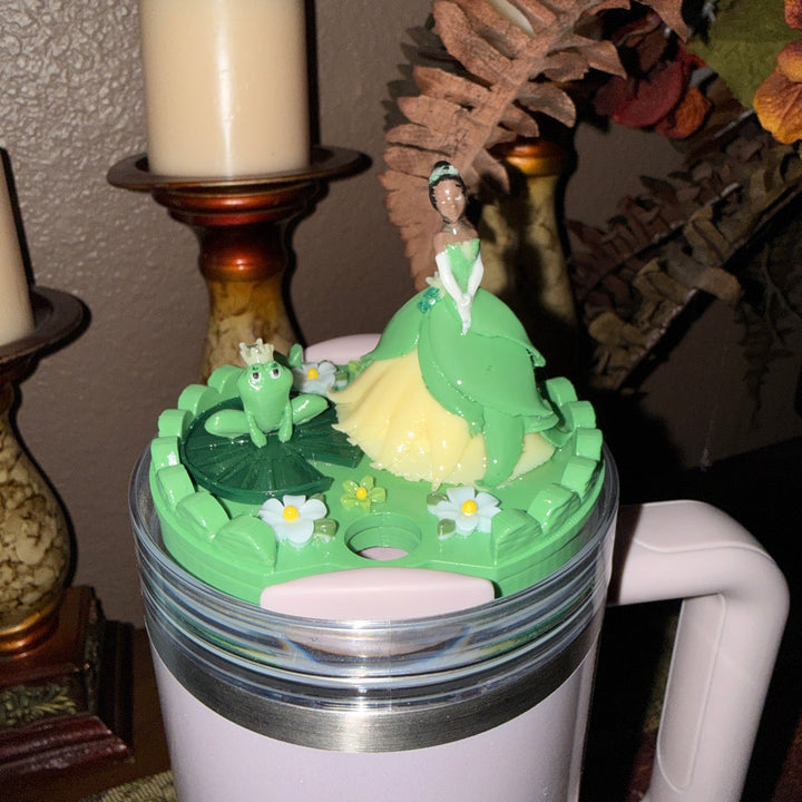Princess and Frog Tumbler lid Topper, Green and Yellow, Unique Gift, for 20 30 or 40 oz Stanley lids