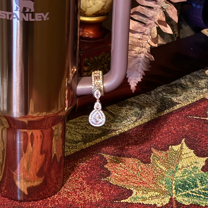 Beautiful Rose Gold Hanging Dangle Rhinestone Cup Handle Clip – Magnetic Tumbler Charm Accessory