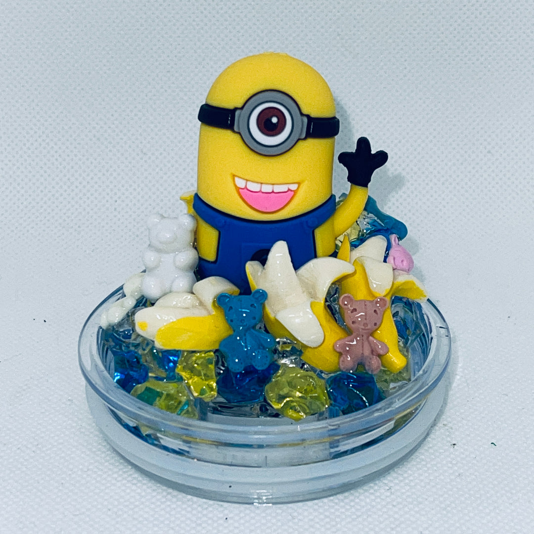 Minion Tumbler Topper with Bananas