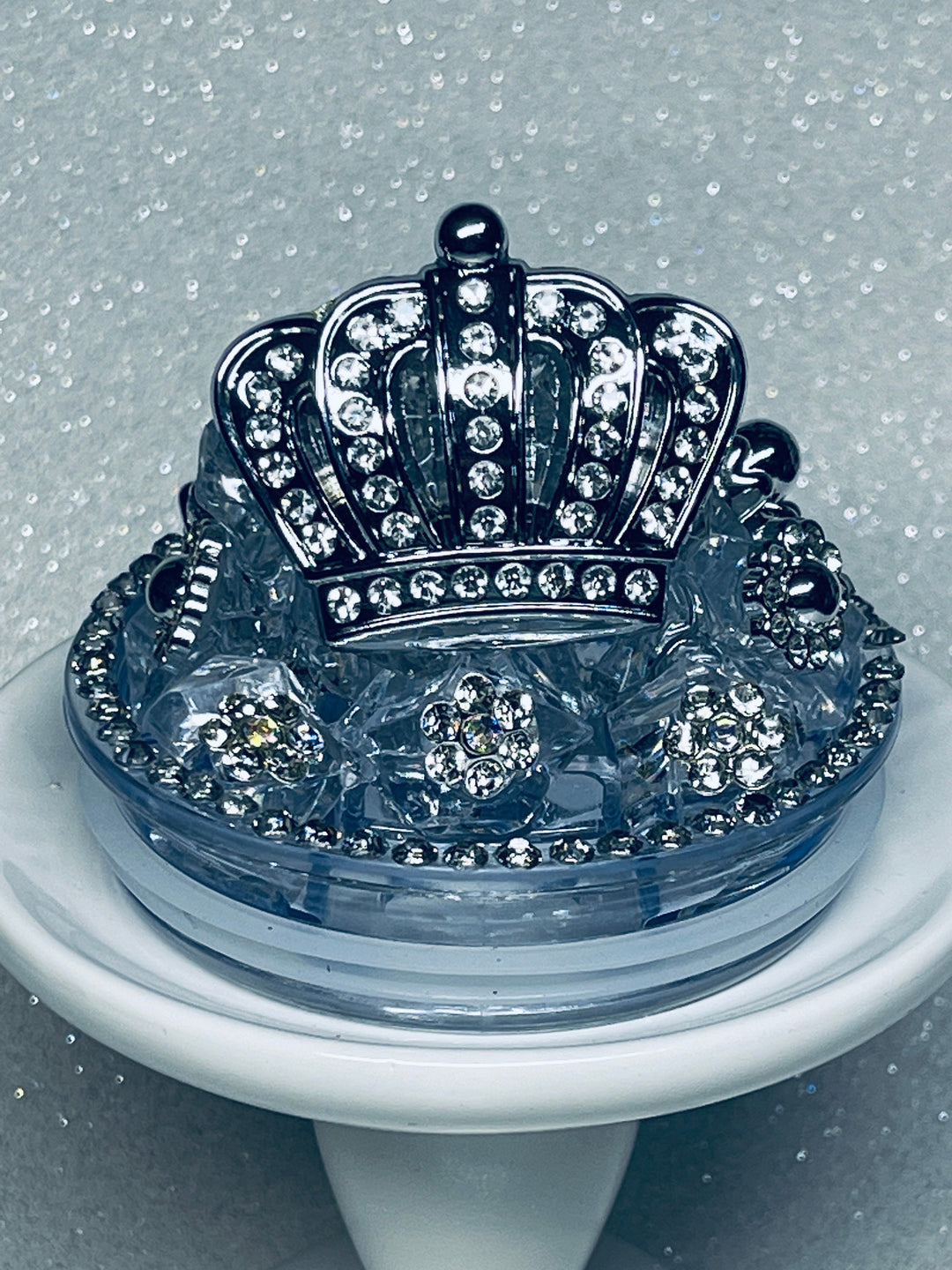 Dazzling Diva Rhinestone Crown Tumbler Topper with Rhinestone Bling, Queen Tumbler Topper, 3D Crown Tumbler Lid, Rhinestone Tumbler Lid