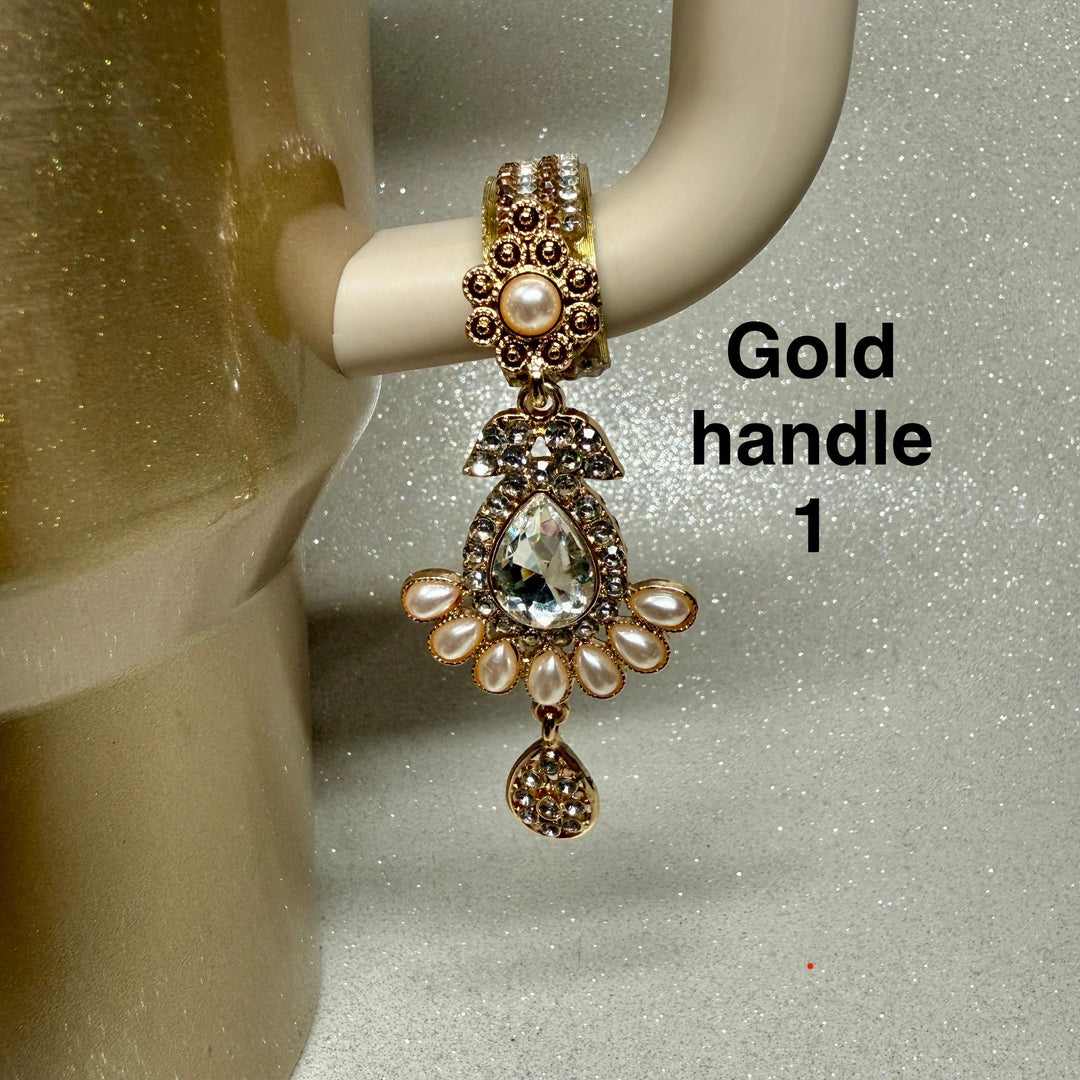 Beautiful Gold and Silver Hanging Rhinestone Cup Handle Clip – Magnetic Tumbler Charm Accessory