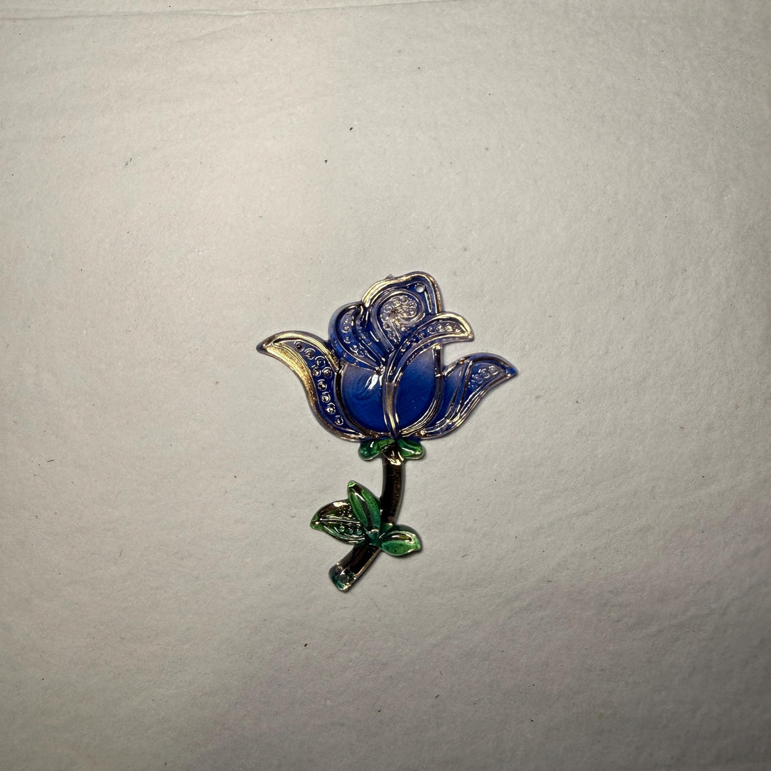 Rose Flowers Heart Straw Cap Topper, for Valentine Stanley 20 30 or 40 oz Tumblers, unique minimalist gift accessories