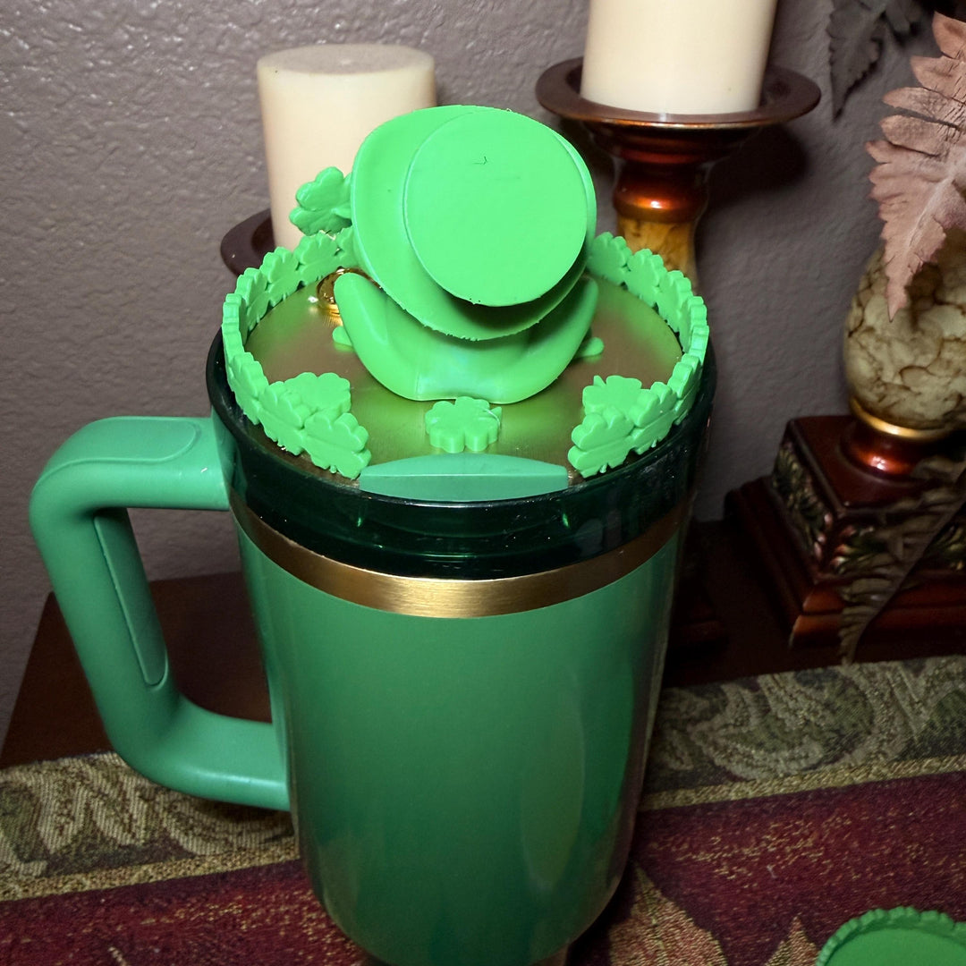 St. Patricks Day Lucky Frog Lid Topper, Green Gold Daisy Shamrock, for Stanley Tumblers, unique minimalist gift accessories