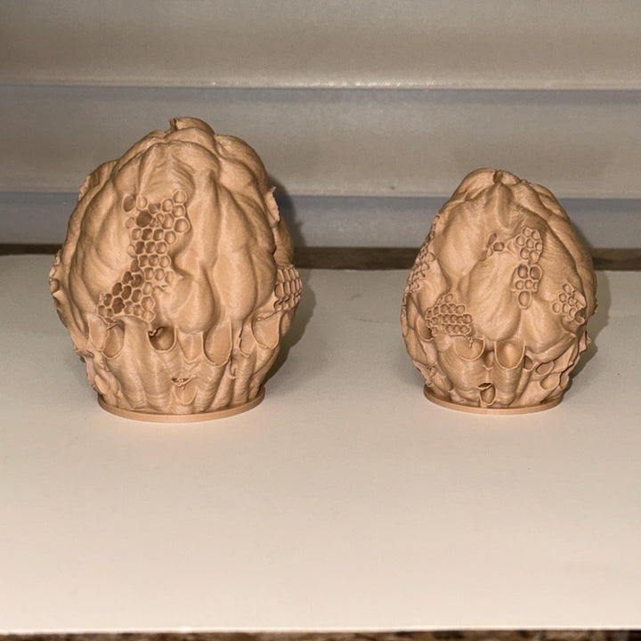 Realistic 3D Printed Wasp Nest Decoy for Outdoor Wasp Control, Weather‑Resistant PLA Nest with 3M Mounting Tape included