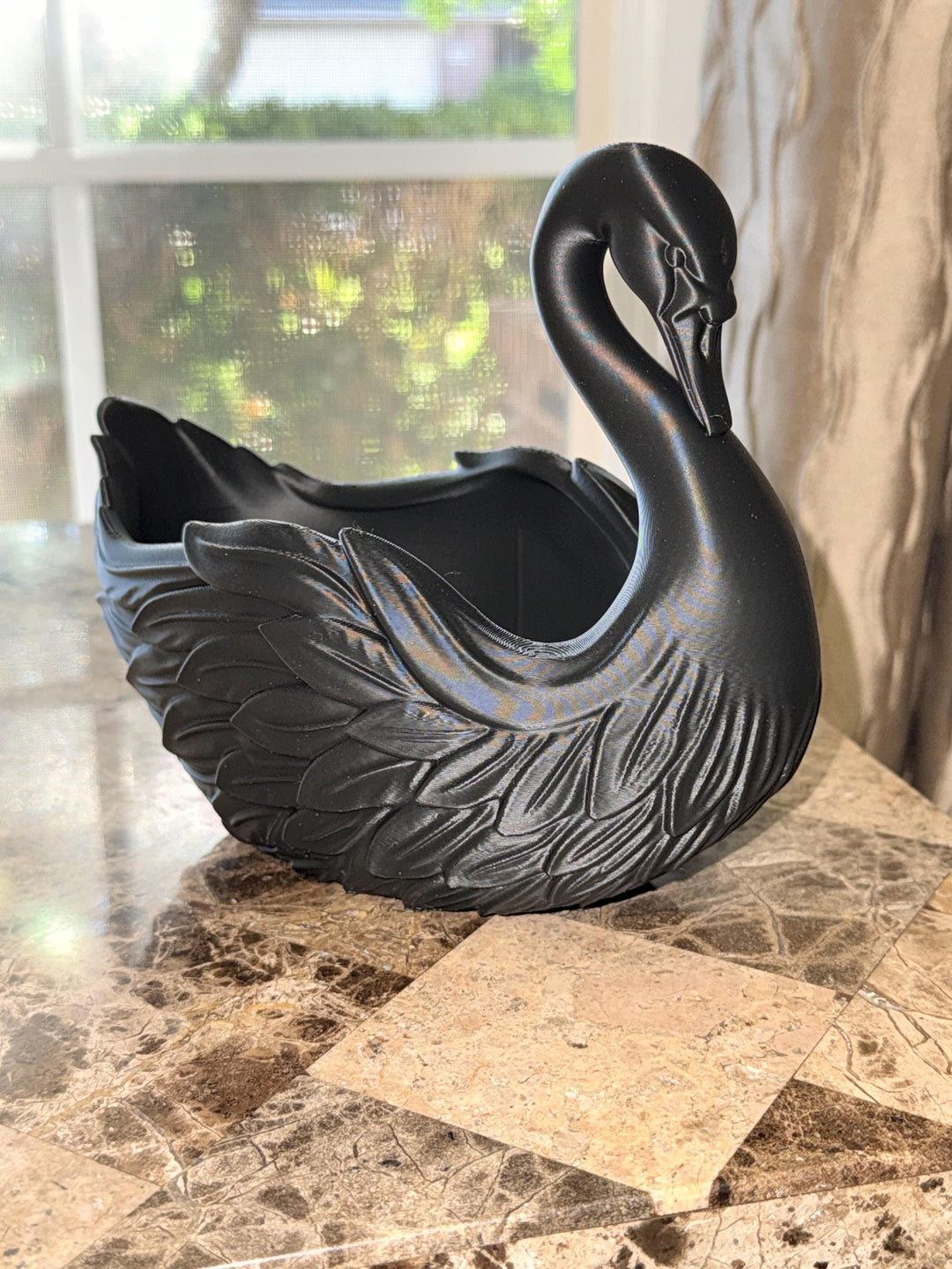Black Swan Planter Bowl, Gothic Swan Centerpiece, Decorative Catchall Dish, Elegant Home Decor, Bird Planter Pot, Vanity Organizer
