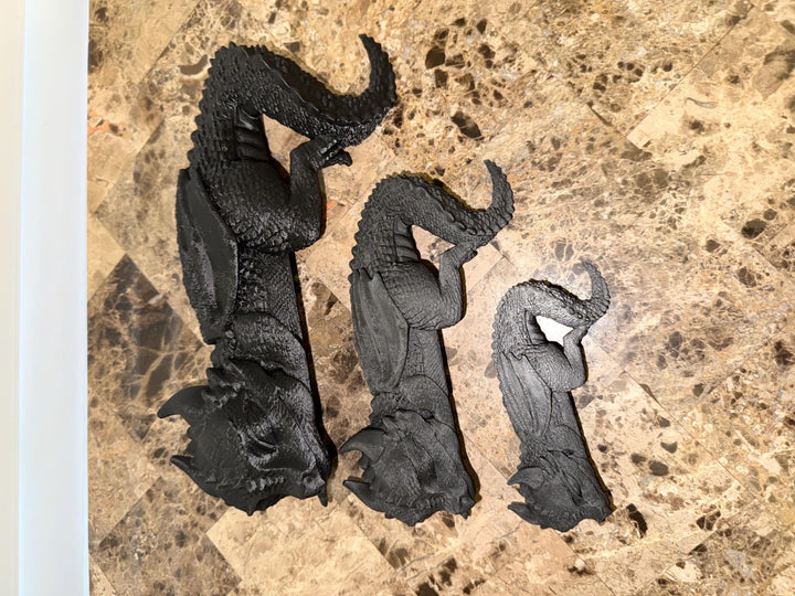 Sleeping Dragon Shelf Sitter, 3D Printed Fantasy Dragon Decor, Gothic Shelf Companion, Dragon Lover Gift, Bookshelf Ornament, Desk Decor