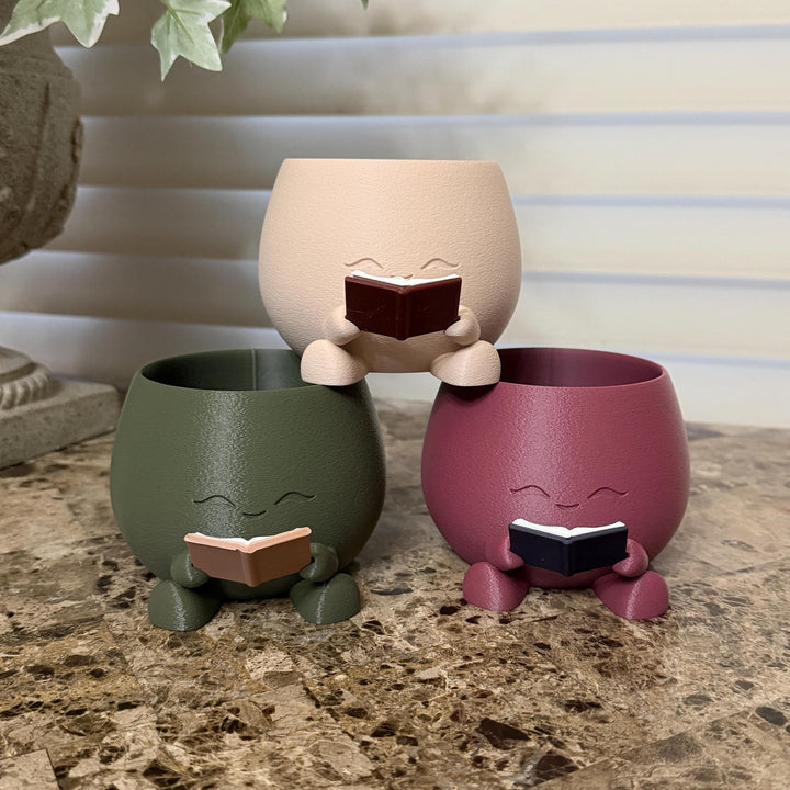 Cute Reading Planter | 3D Printed Book Lover Plant Pot | Succulent Holder | Bookshelf Decor | Teacher & Librarian Gift | Cozy Room Decor