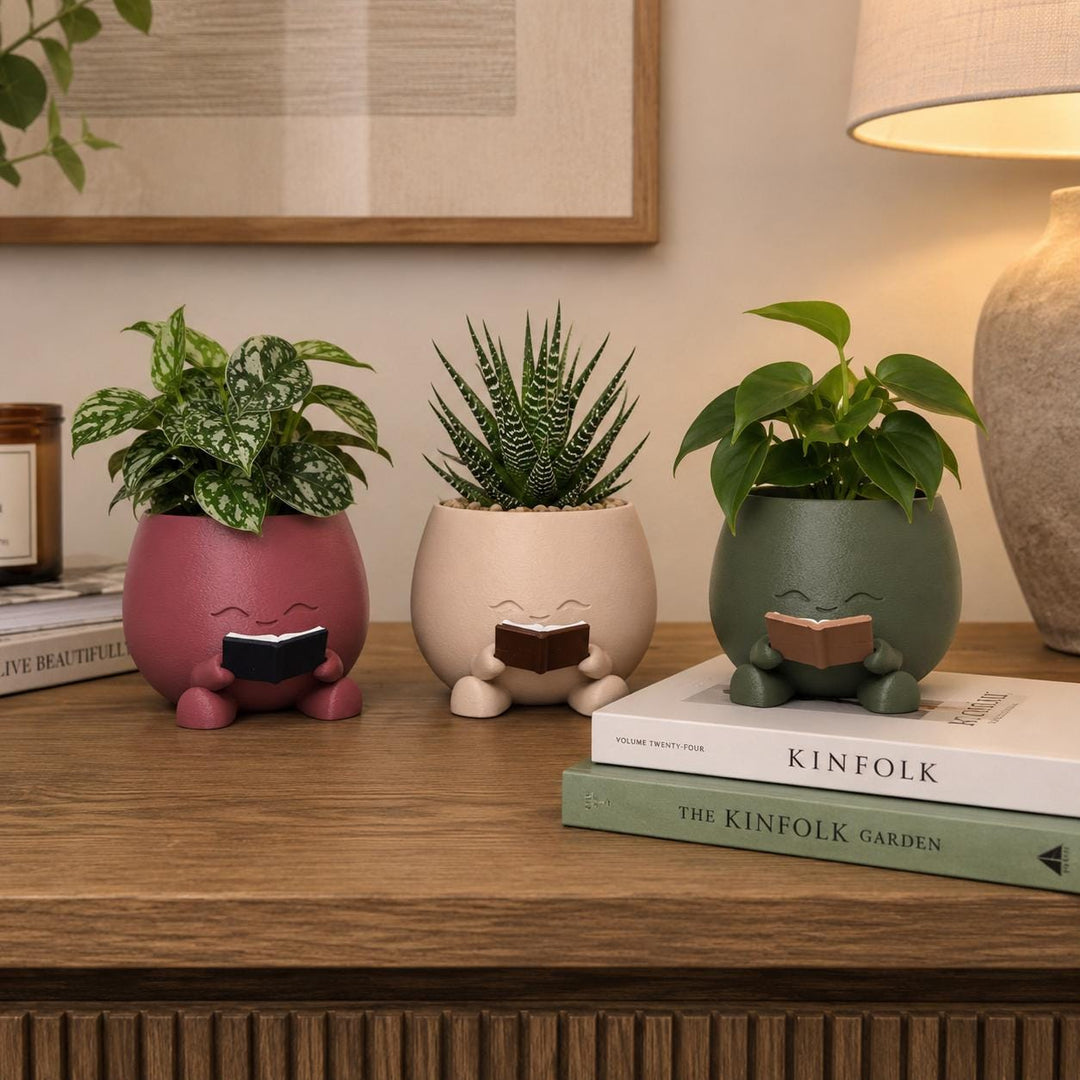 Cute Reading Planter | 3D Printed Book Lover Plant Pot | Succulent Holder | Bookshelf Decor | Teacher & Librarian Gift | Cozy Room Decor