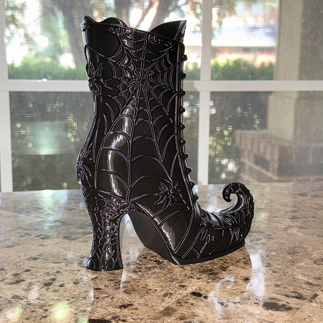 Curly Toe Witch Boot Vase, Gothic Spiderweb Decor, 3D Printed Black Halloween Shelf Decor, Witchy Curled Boot Floral Vase, Dark Home Accent