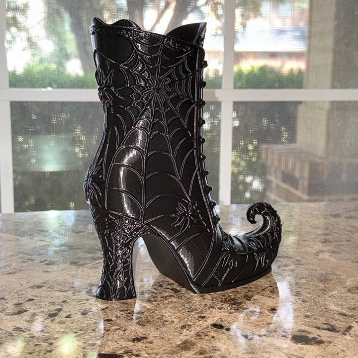 Curly Toe Witch Boot Vase, Gothic Spiderweb Decor, 3D Printed Black Halloween Shelf Decor, Witchy Curled Boot Floral Vase, Dark Home Accent