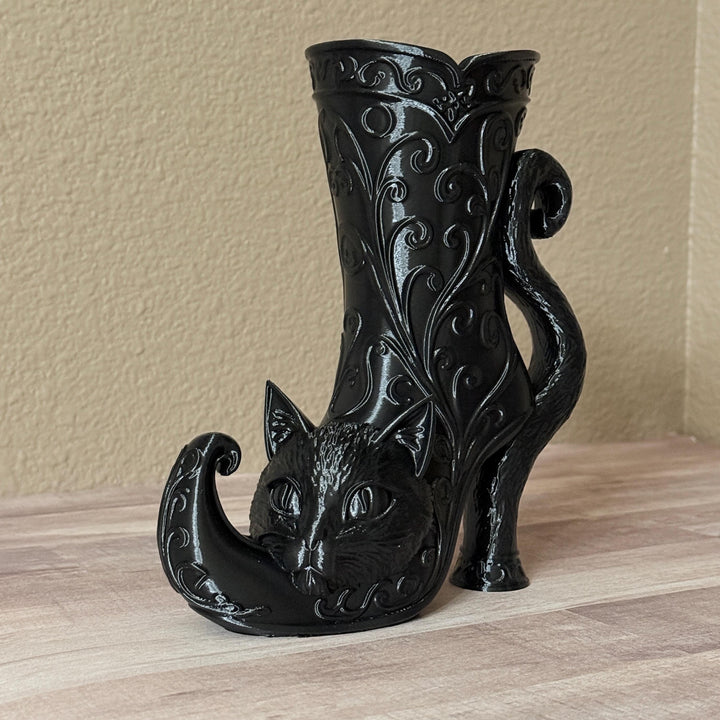 Gothic Cat Witch Curly Toe Boot Vase, Curly Toe Halloween Vase, Black Cat Gothic Decor, Witchy Halloween Centerpiece, Spooky Home Decor