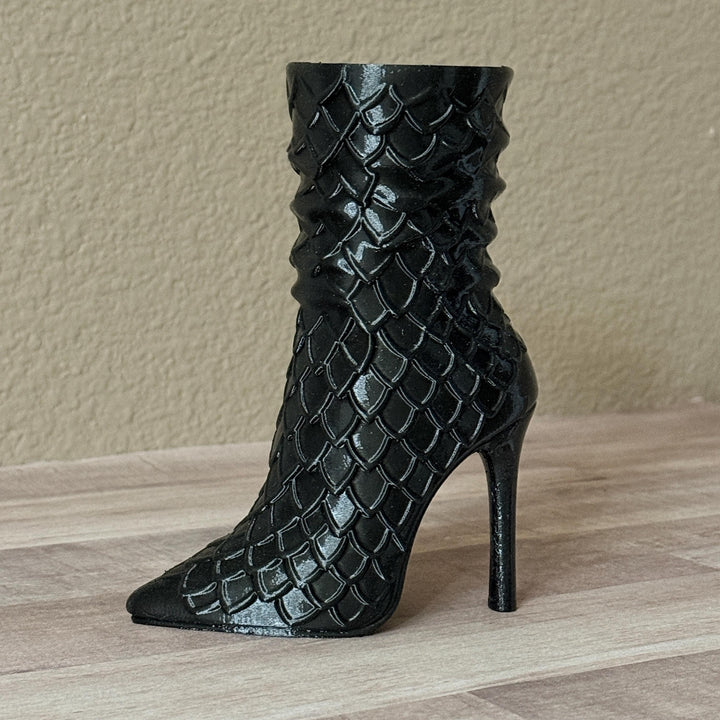 Dragonscale High Heel Boot Vase Make-up brush holder, Black Halloween Decor, Gothic Black Boot Floral, Dark Home Accent