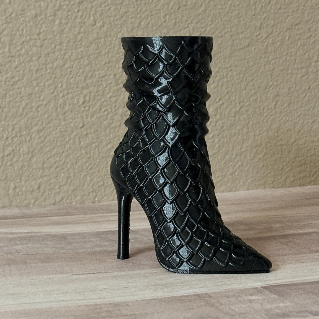 Dragonscale High Heel Boot Vase Make-up brush holder, Black Halloween Decor, Gothic Black Boot Floral, Dark Home Accent