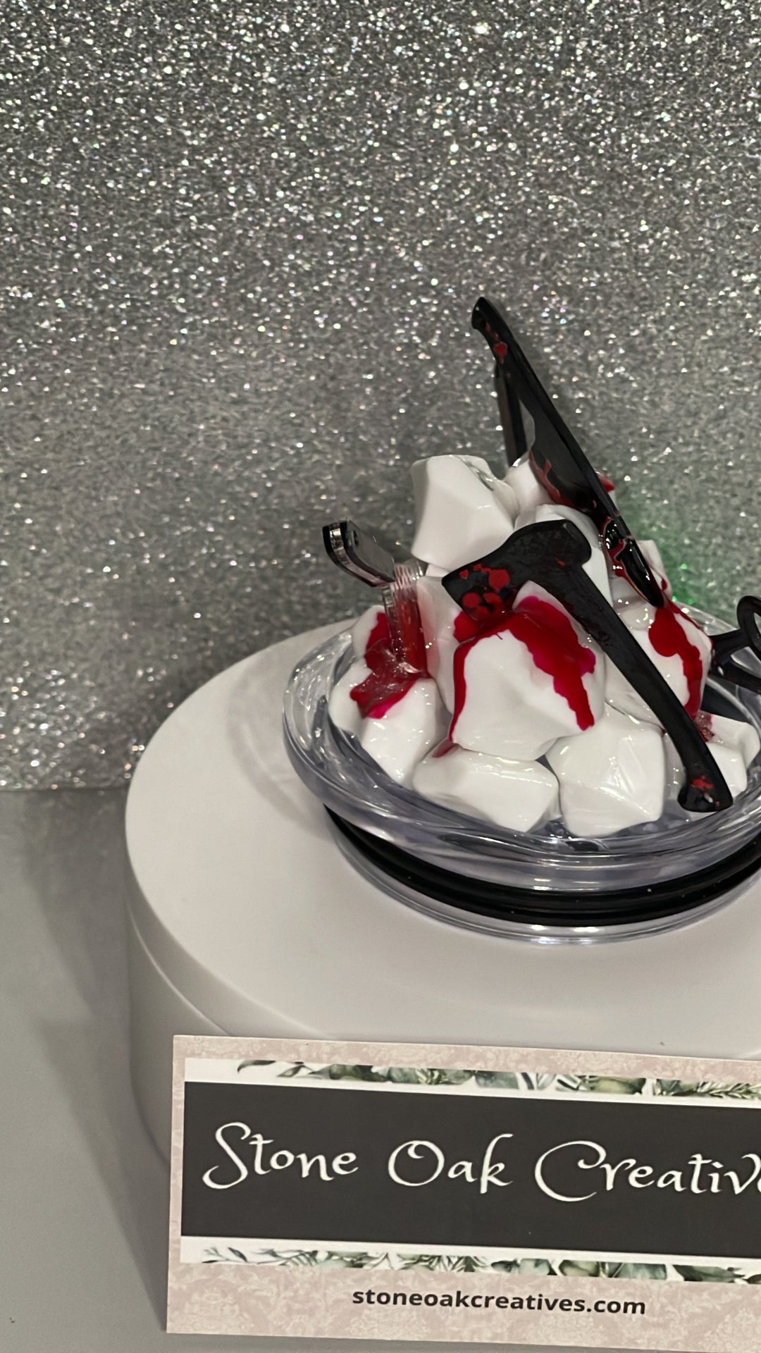 Halloween Horror Slasher Movie CSI Bloody Knives Topper 3D Decorated lid, 30 oz skinny tumbler lid