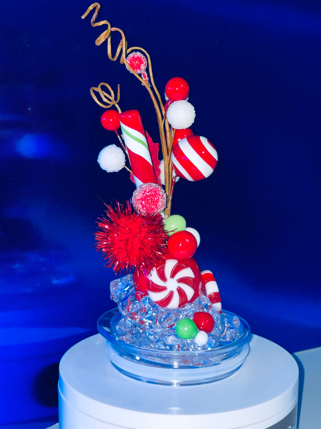 Christmas grinch themed tumbler topper lid, christmas lights, christmas candy,  3D Decorative Lid
